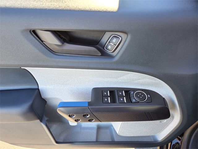 New 2025 Ford Maverick XLT 4D Crew Cab