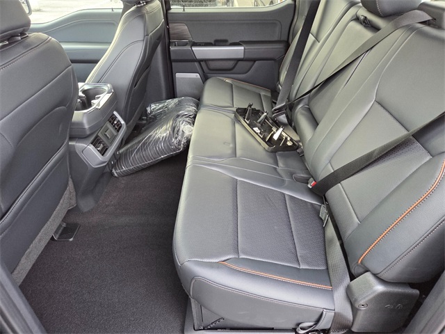 New 2025 Ford F-150 Lariat 4D SuperCrew