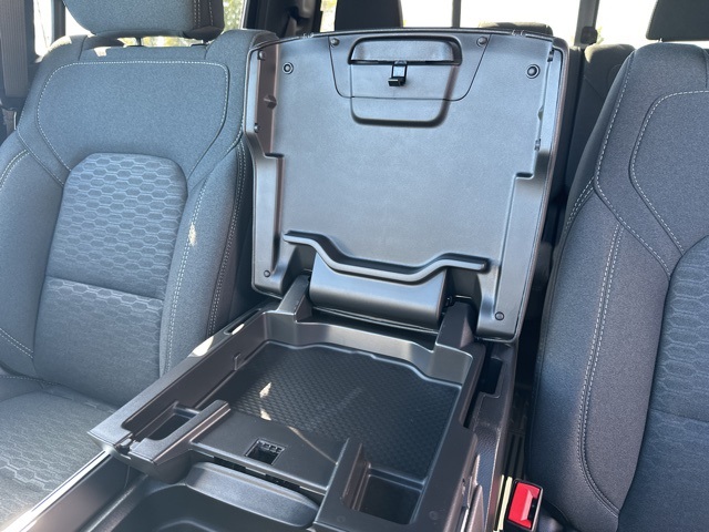 New 2026 Ram 1500 Big Horn/Lone Star 4D Crew Cab