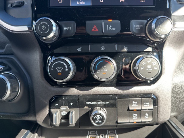 New 2026 Ram 1500 Big Horn/Lone Star 4D Crew Cab