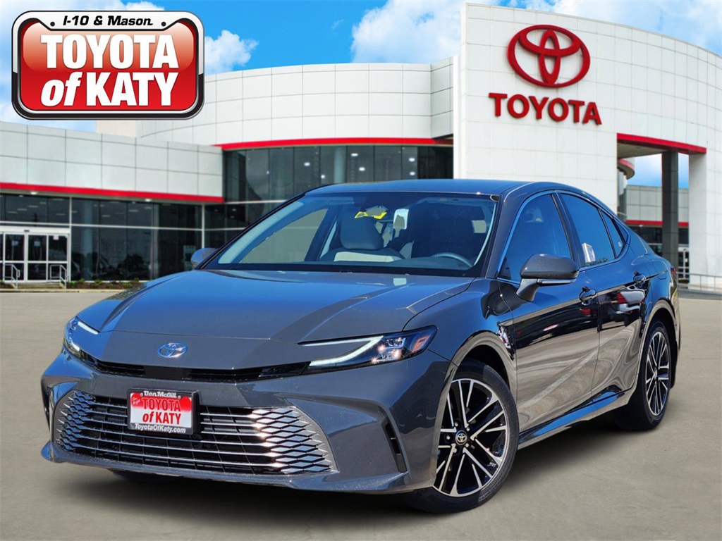 2026 Toyota Camry XLE's photo