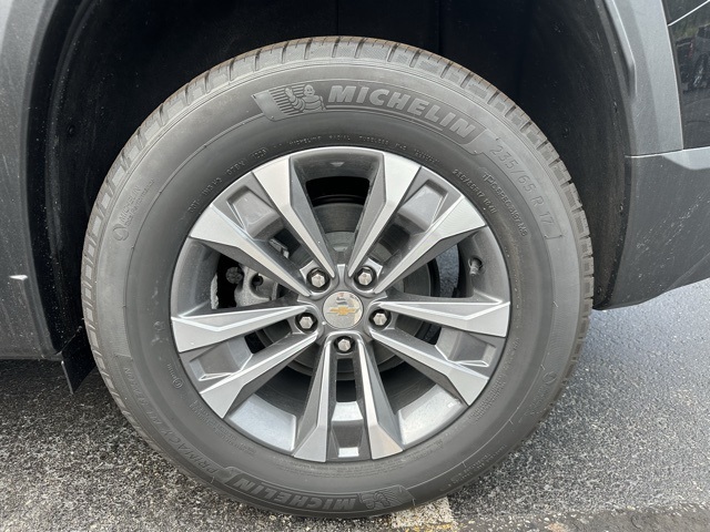 2026 Chevrolet Equinox LT photo 4