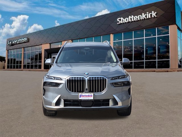 2023 Bmw X7 xDrive40i photo 2