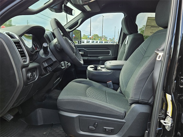 2025 Ram 2500 Big Horn Crew Cab 4x4 6'4" Box