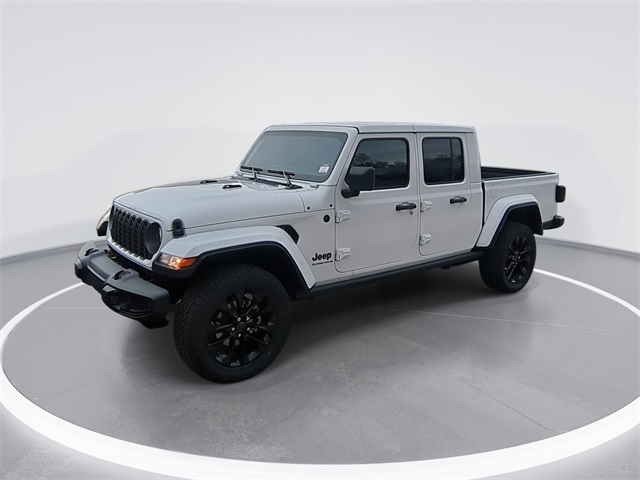 2025 Jeep Gladiator Nighthawk's photo