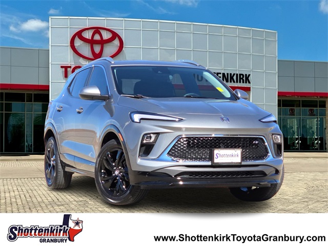 2024 Buick Encore GX Sport Touring's photo