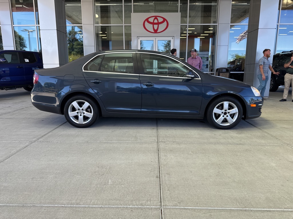 Used 2009 Volkswagen Jetta SE with VIN 3VWRZ71K49M054897 for sale in Tumwater, WA