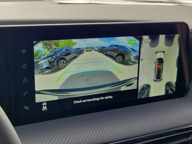 2025 Super Black Nissan Kicks SR FWD SUV