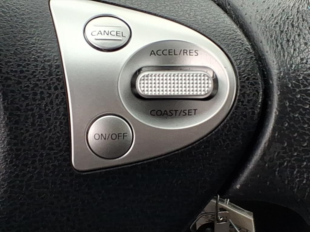 used 2015 Nissan Versa Note car, priced at $6,900