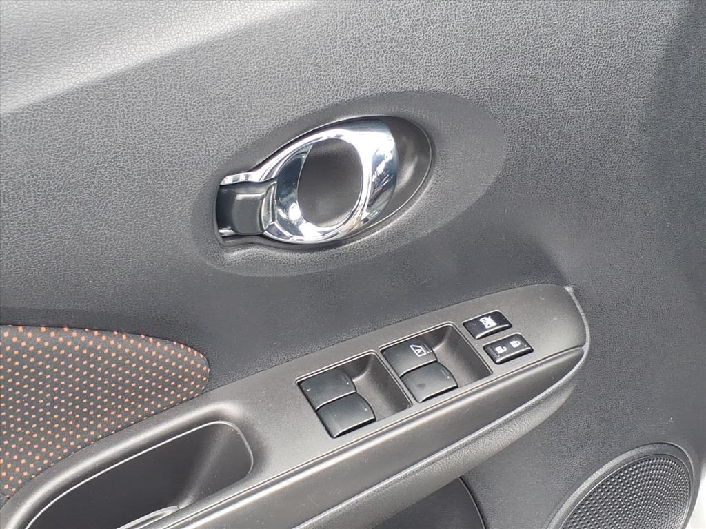 used 2015 Nissan Versa Note car, priced at $6,900