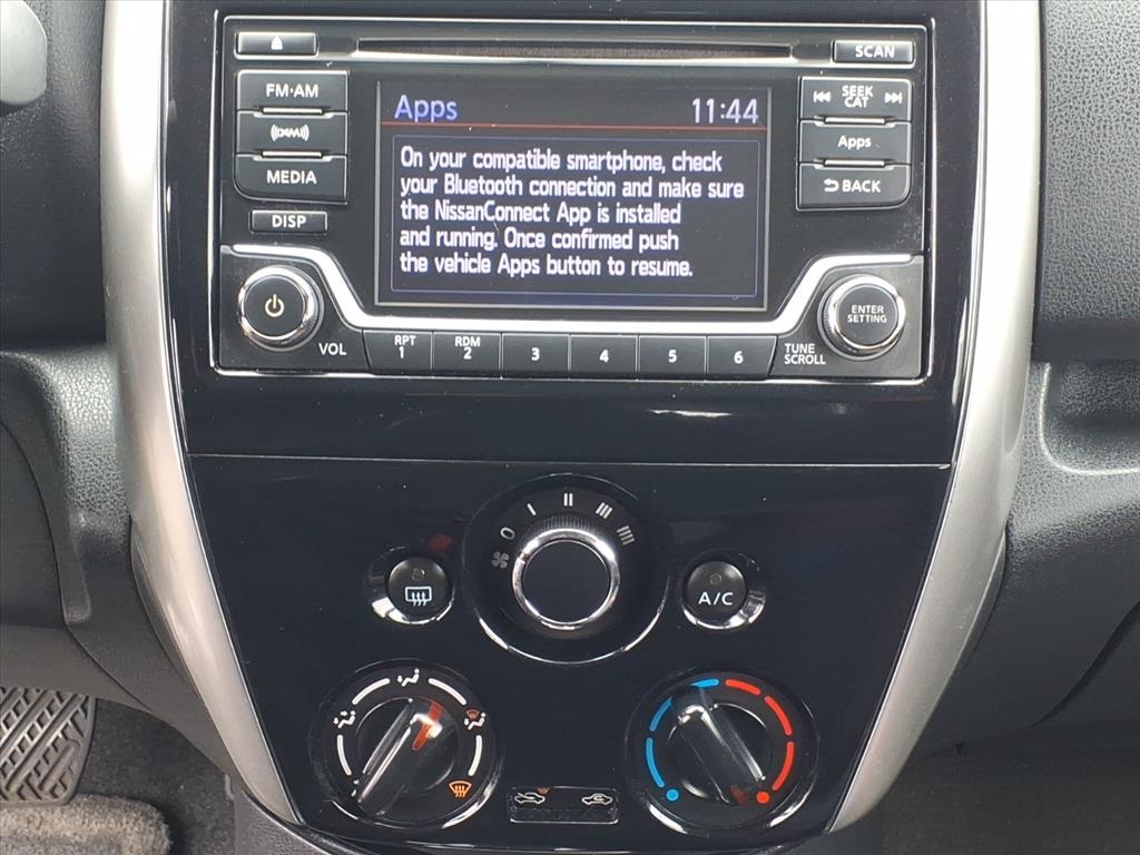 used 2015 Nissan Versa Note car, priced at $6,900