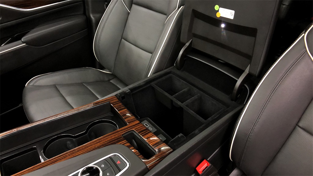 2021 Cadillac Escalade - 337256