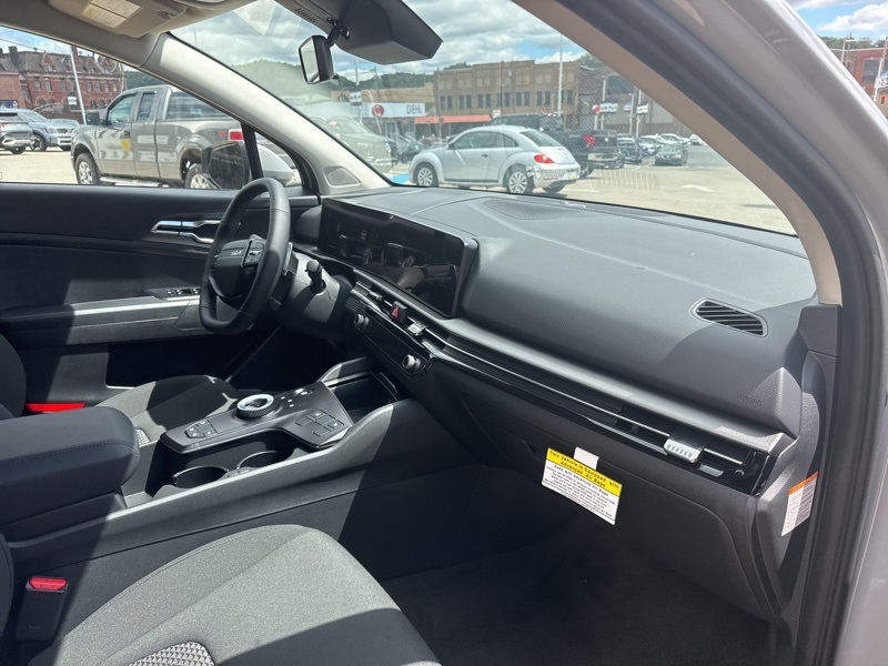 2026 Kia Sportage Hybrid photo 14