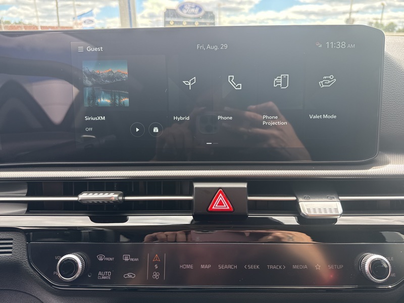 2026 Kia Sportage Hybrid photo 28