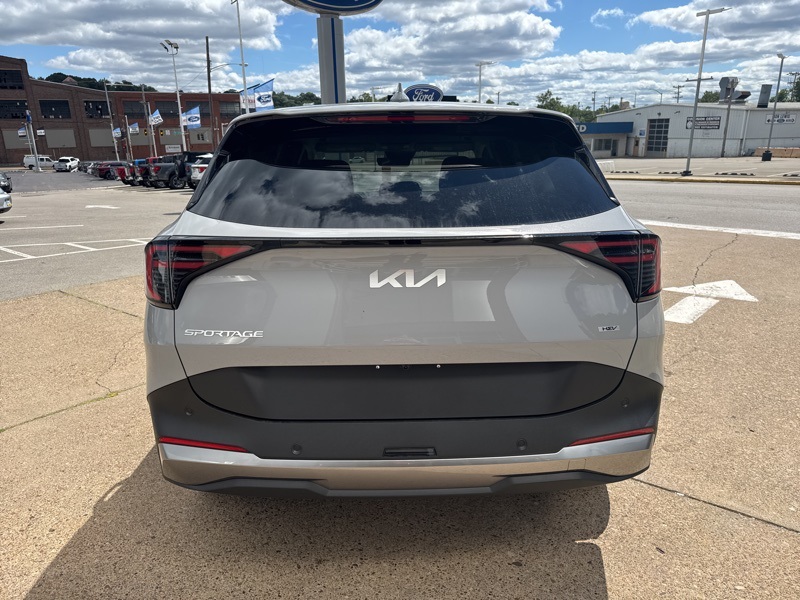 2026 Kia Sportage Hybrid photo 4