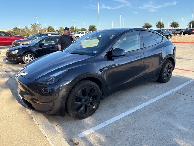 Used 2025 Tesla Model Y Long Range with VIN 7SAYGDED5SA373007 for sale in Northfield, Minnesota