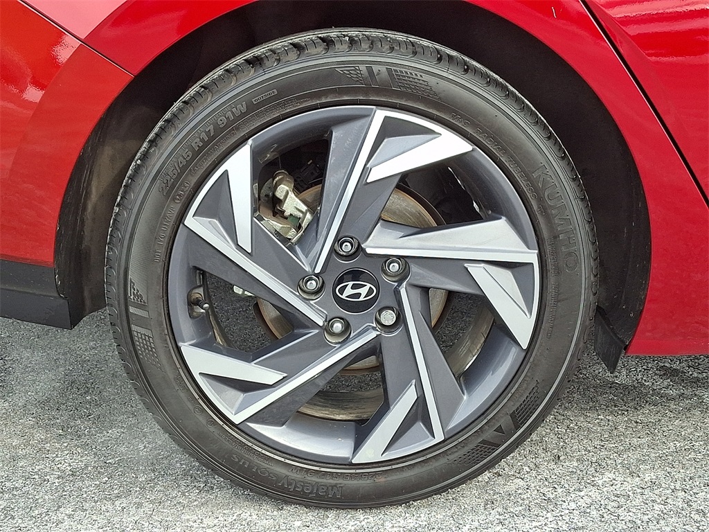 used 2025 Hyundai Elantra car, priced at $22,875