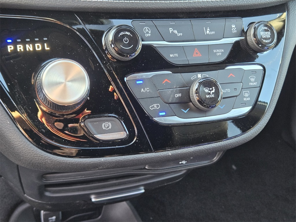 new 2026 Chrysler Pacifica car, priced at $41,010