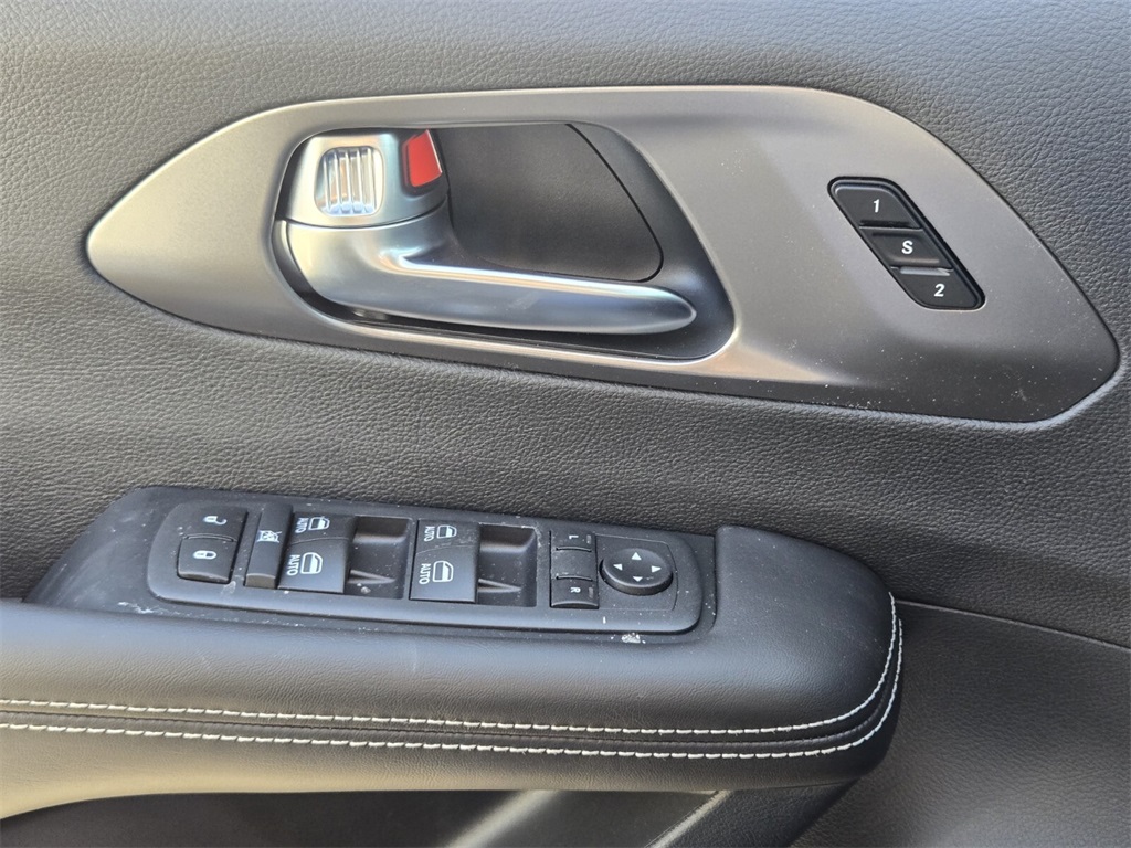 new 2026 Chrysler Pacifica car, priced at $41,010