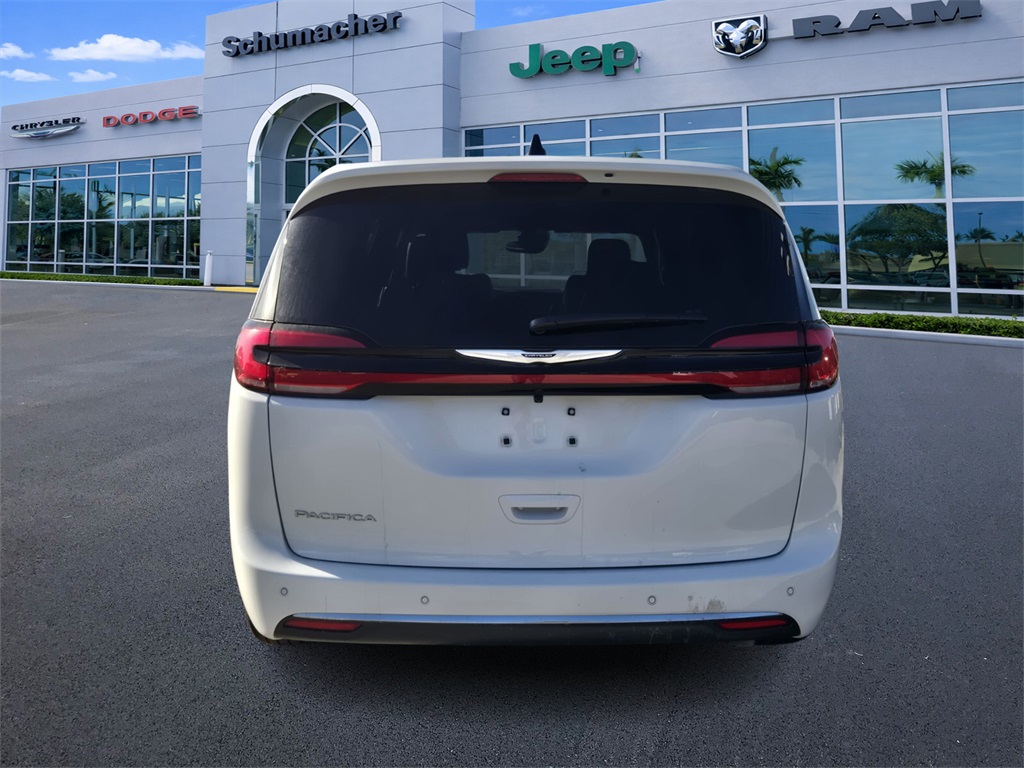 new 2026 Chrysler Pacifica car, priced at $41,010