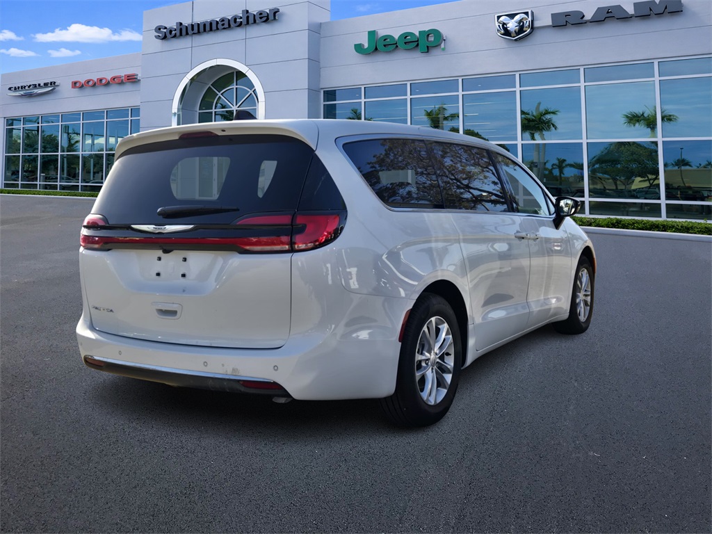 new 2026 Chrysler Pacifica car, priced at $41,010