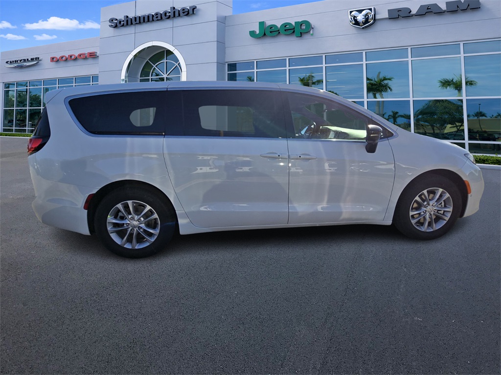 new 2026 Chrysler Pacifica car, priced at $41,010