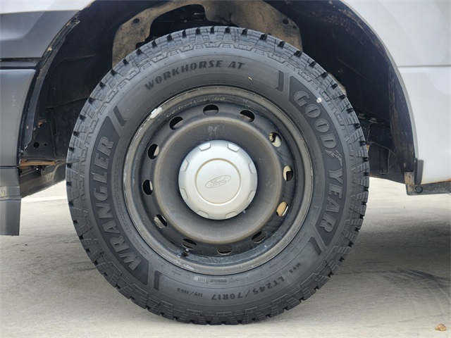 2018 Oxford White Ford F-150 XL RWD Truck