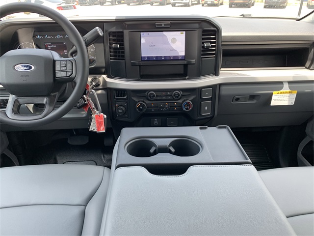 2025 Oxford White Ford Super Duty F-250 SRW XL 4X4 Truck