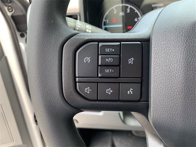 2025 Oxford White Ford Super Duty F-250 SRW XL 4X4 Truck