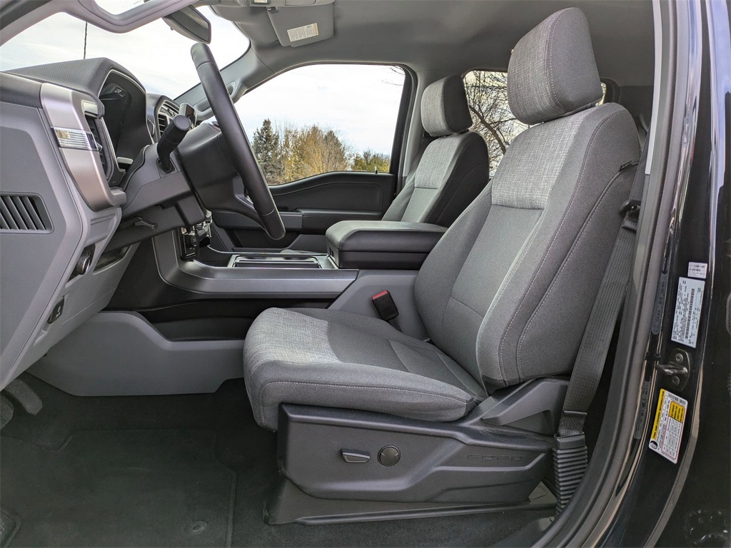 2023 Ford F-150 XLT photo 12