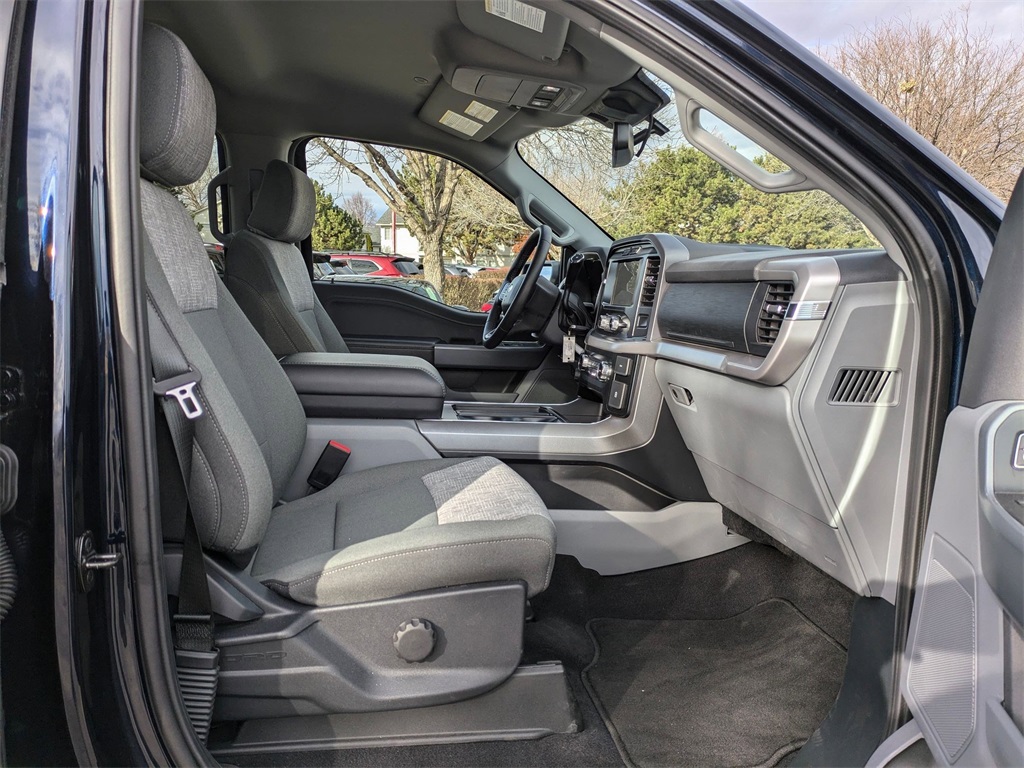 2023 Ford F-150 XLT photo 27