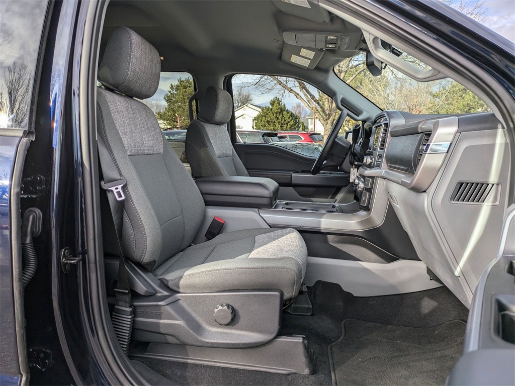 2023 Ford F-150 XLT photo 28