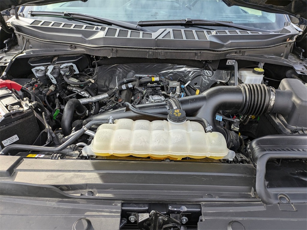 2023 Ford F-150 XLT photo 30