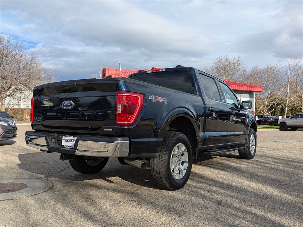 2023 Ford F-150 XLT photo 3