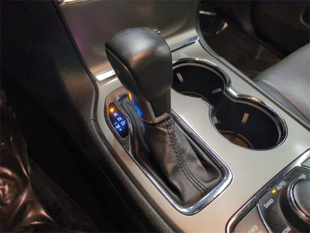 used 2019 Jeep Grand Cherokee car, priced at $17,811