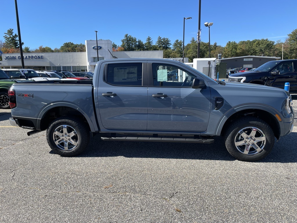 2025 Ford Ranger XLT photo 2