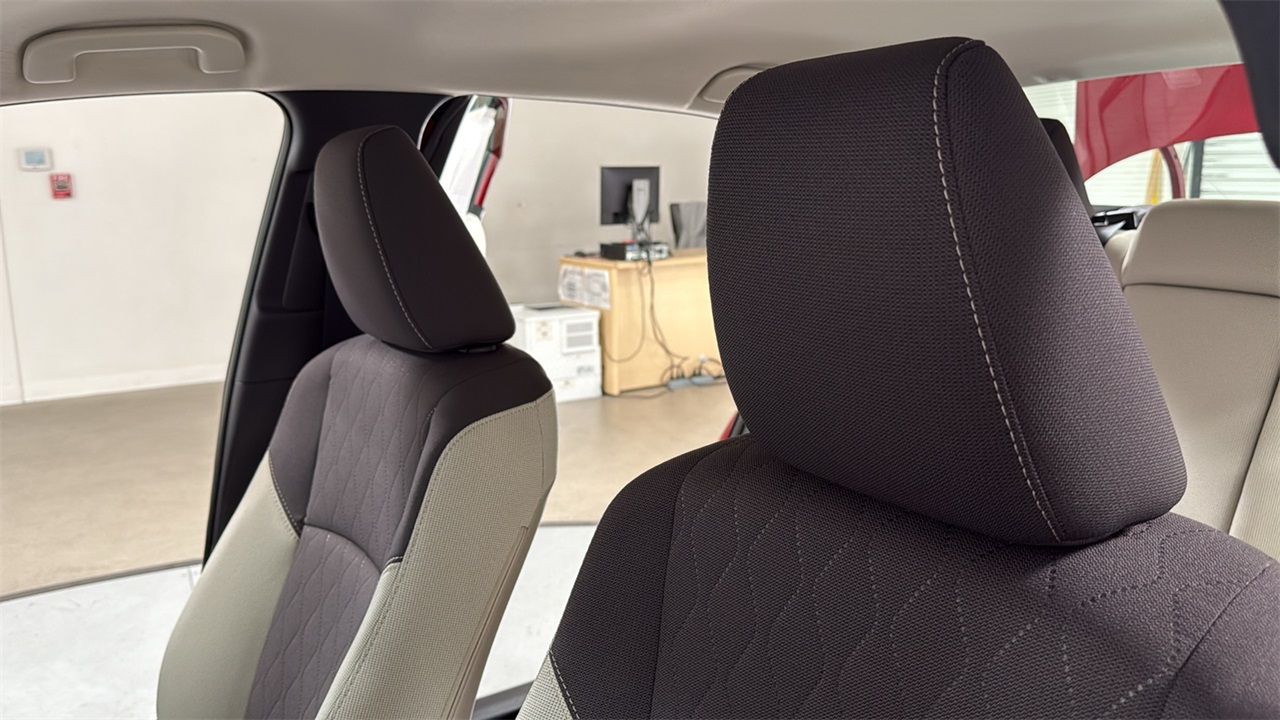 2026 Toyota Corolla LE photo 10