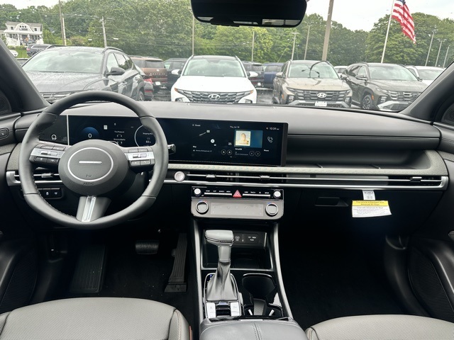 2025 Hyundai Santa Cruz Limited photo 13