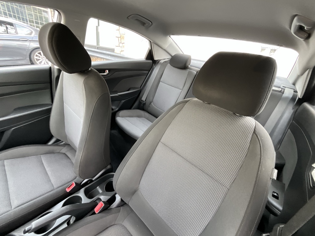 2019 Hyundai Accent SE photo 13