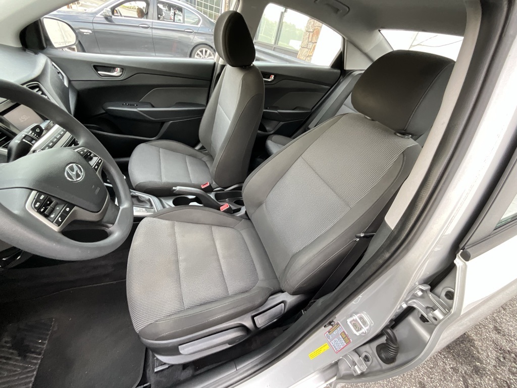 2019 Hyundai Accent SE photo 8