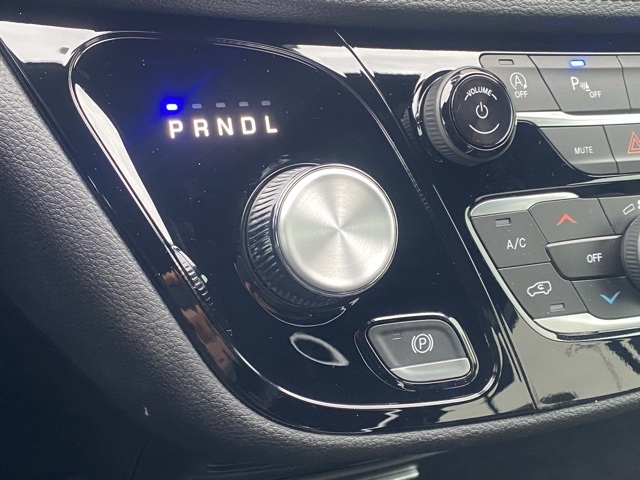 new 2026 Chrysler Pacifica car, priced at $37,014