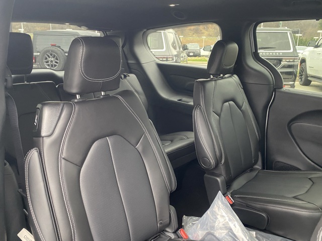 new 2026 Chrysler Pacifica car, priced at $37,014