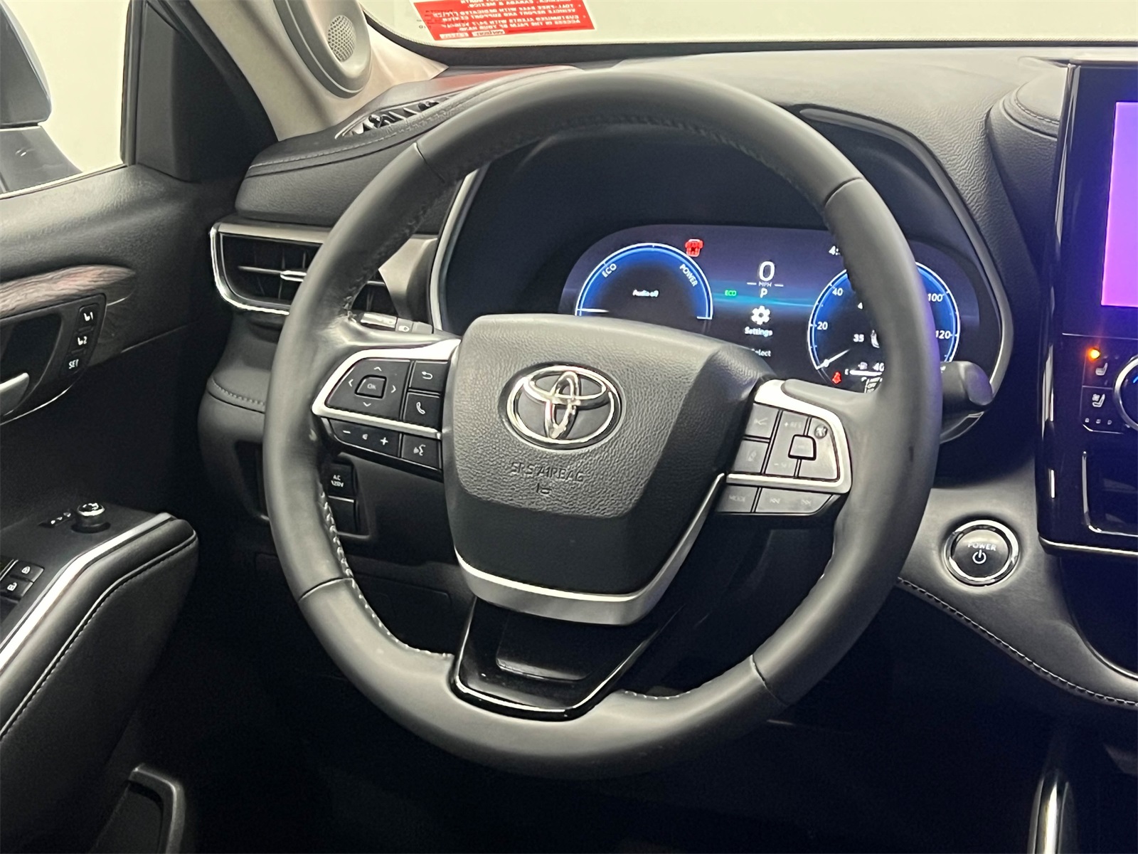 used 2023 Toyota Highlander Hybrid car, priced at $42,995