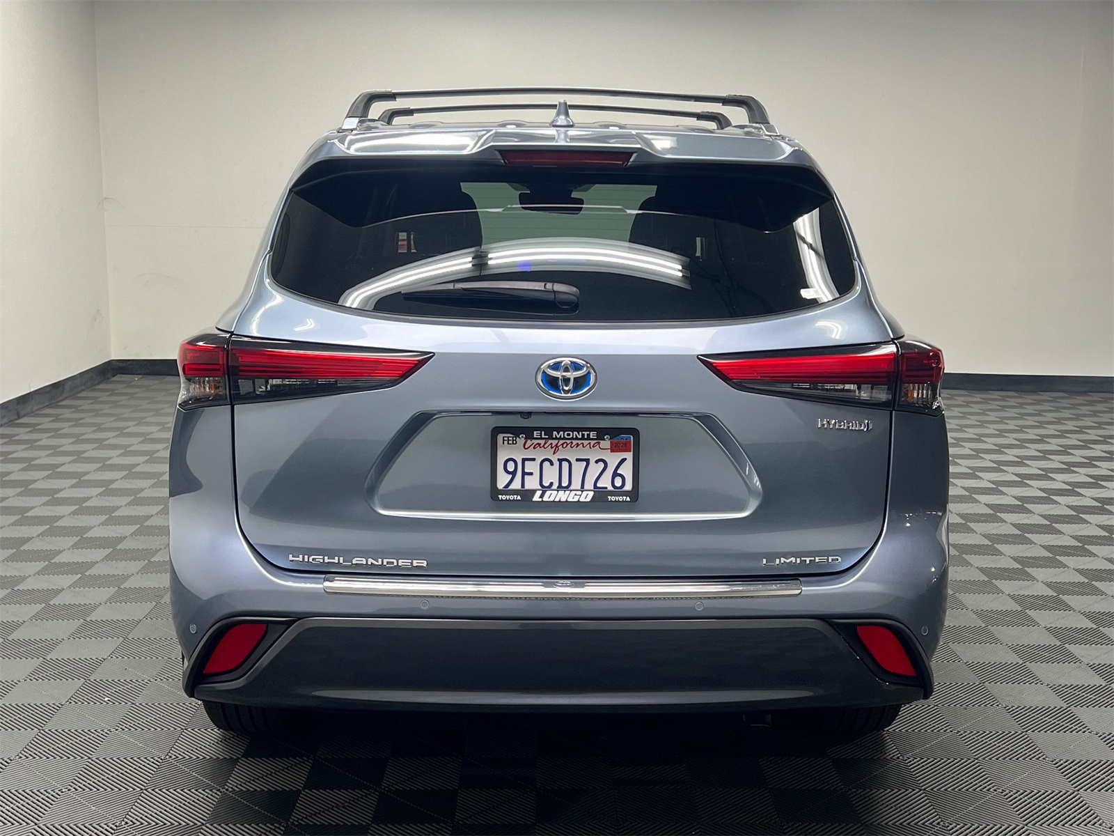 used 2023 Toyota Highlander Hybrid car, priced at $42,995