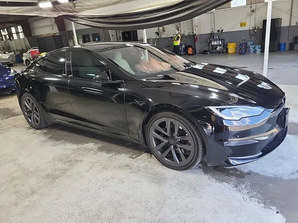 Used 2022 Tesla Model S Plaid with VIN 5YJSA1E62NF483539 for sale in Cleveland, OH