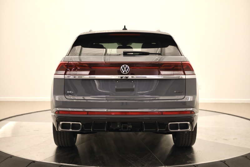 2026 Volkswagen Atlas Cross Sport SEL Premium R-Line photo 3
