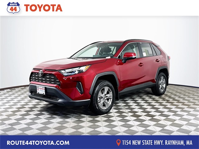 2025 Toyota RAV4 XLE's photo