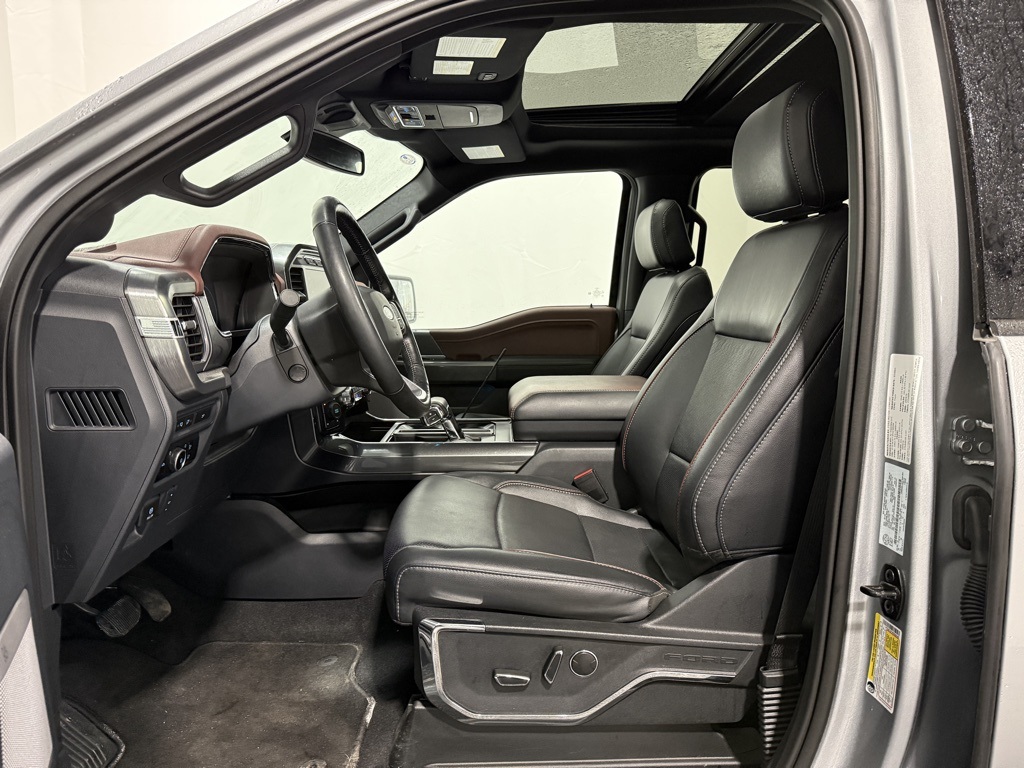 2023 Ford F-150 Lariat photo 4