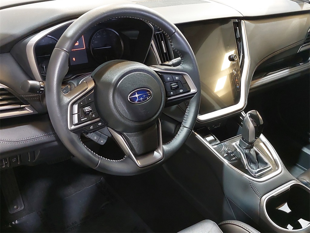 2022 Subaru Outback Limited photo 16