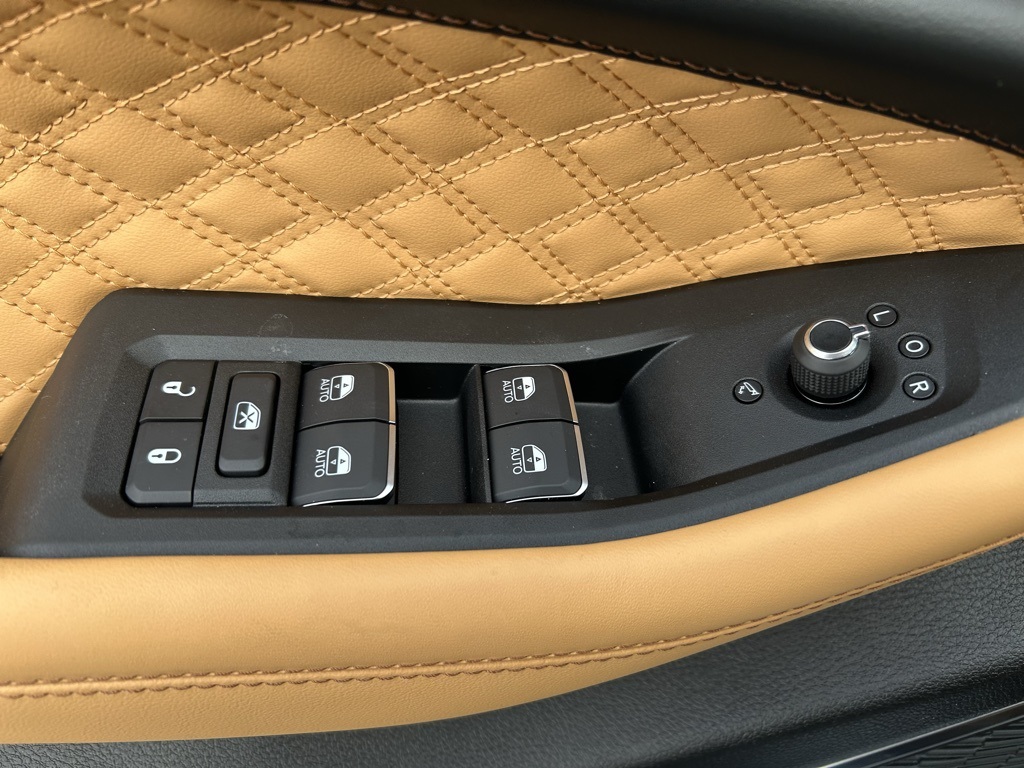 new 2025 Jeep Grand Cherokee L car, priced at $60,650